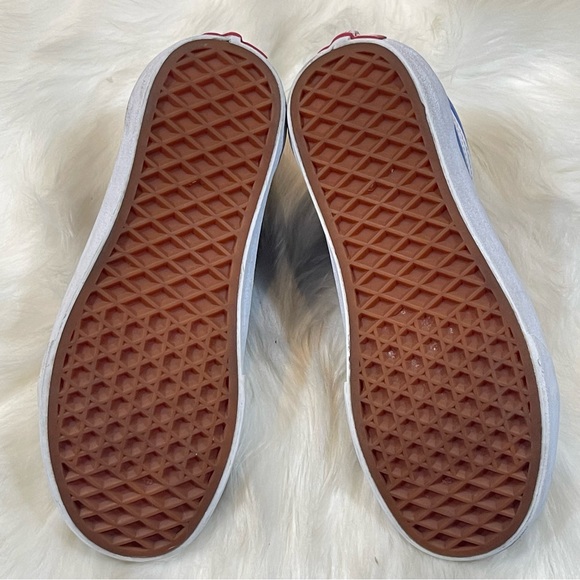 Vans Women’s Old Skool Blue/White Lace Up Sneakers - Picture 9 of 11